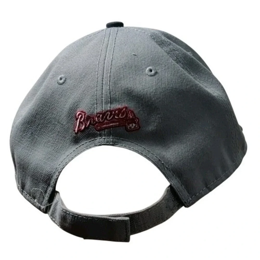 New Era Atlanta Braves Basic‎ 9Forty Snapback Hat Cap - Gray new era sports